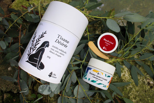 Coffret Immersion : tisane Désirée, baume nourrissant, blush irisé Pourpre et spatule en bois